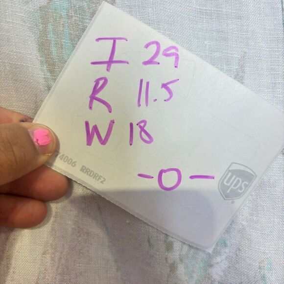 Chico's  Paisley Ikat Print Neutral Color Pull On Trouser Pants  US S 100% Linen - Picture 10 of 10